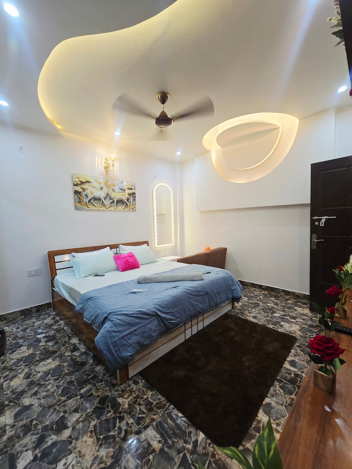 Gomti Grand Villa